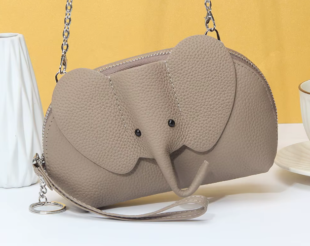 Elephant Purse with Chain