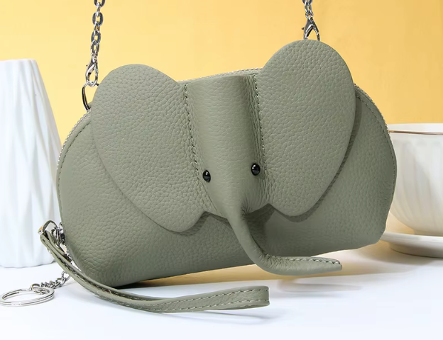 Elephant Purse with Chain