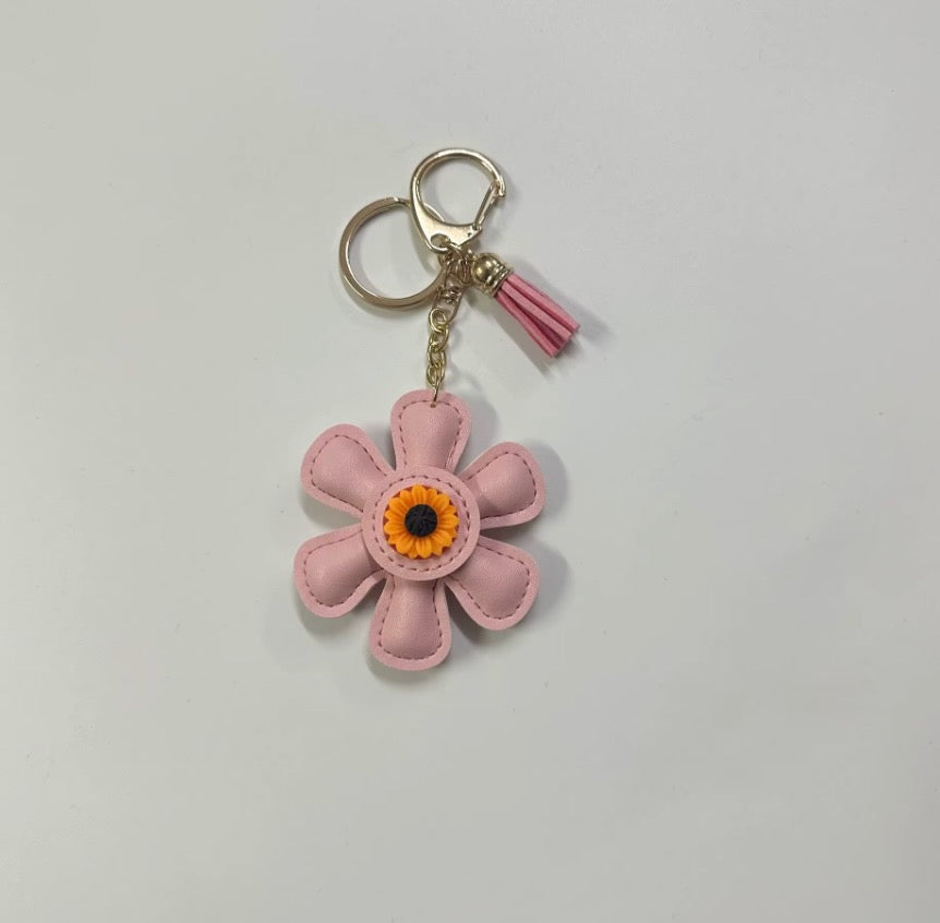 Daisy Flower Bag Charm